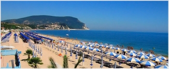 E' marchigiano ibeach.it, il primo booking per prenotare gli ombrelloni 